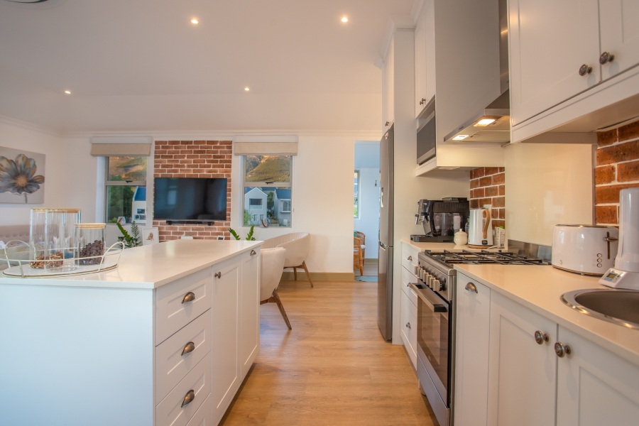 2 Bedroom Property for Sale in Franschhoek Western Cape